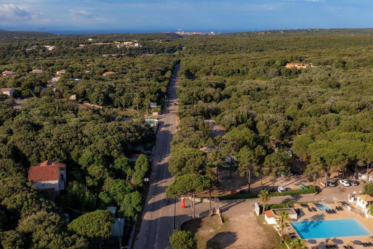 Camping Campo Di Liccia Бонифачо Экстерьер фото